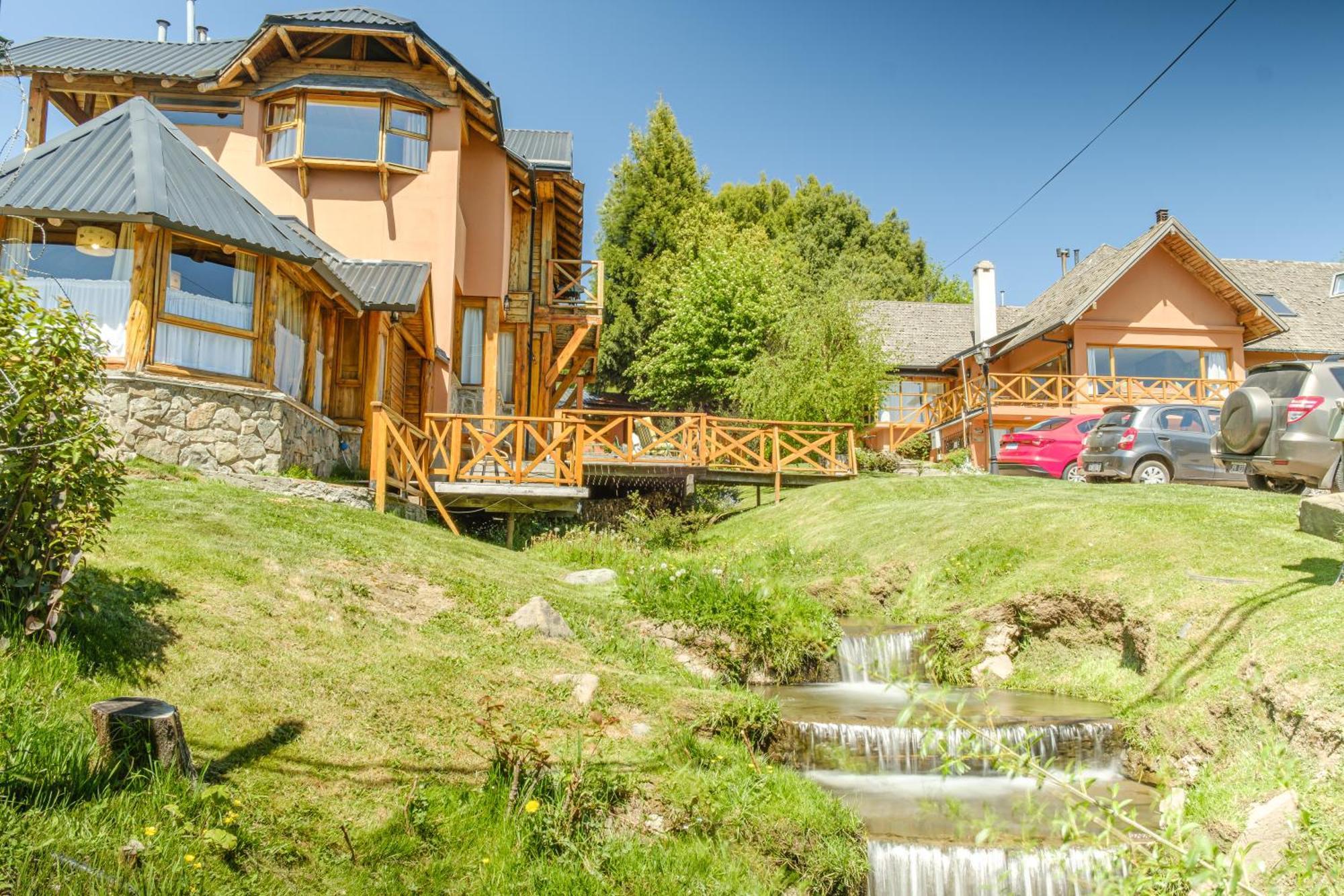 Apart Hotel Del Arroyo Сан-Карлос-де-Барілоче Екстер'єр фото