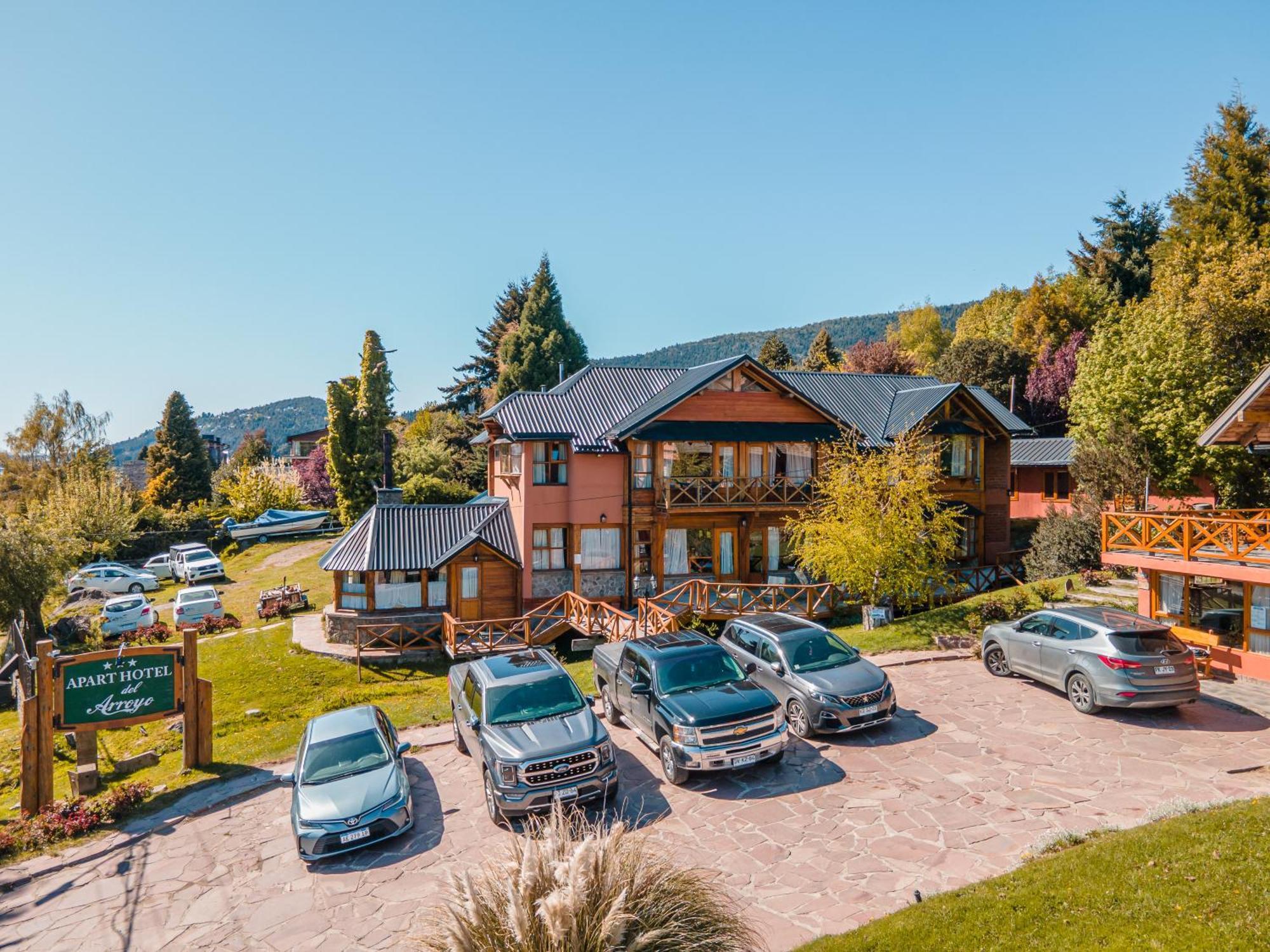Apart Hotel Del Arroyo Сан-Карлос-де-Барілоче Екстер'єр фото