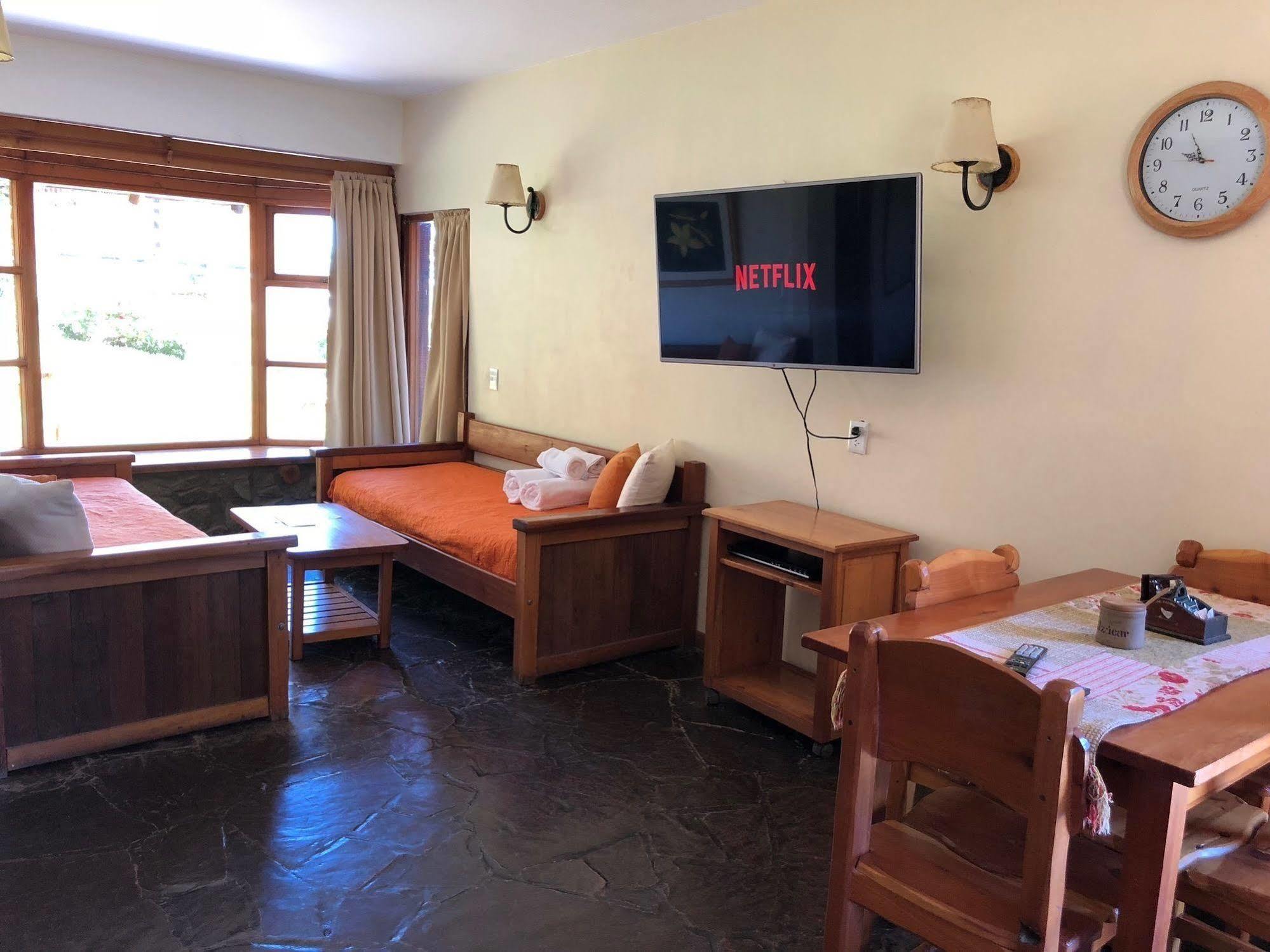Apart Hotel Del Arroyo Сан-Карлос-де-Барілоче Екстер'єр фото