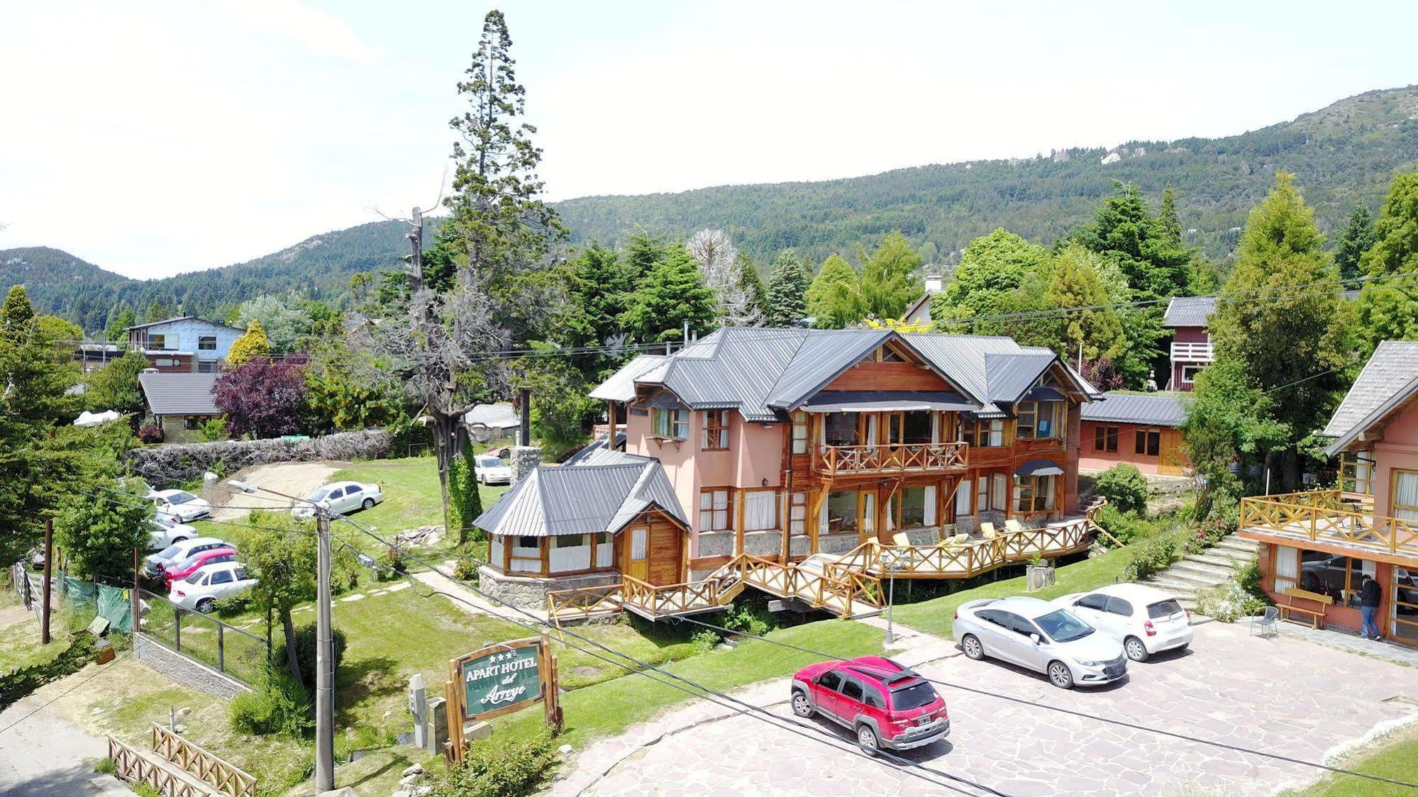 Apart Hotel Del Arroyo Сан-Карлос-де-Барілоче Екстер'єр фото